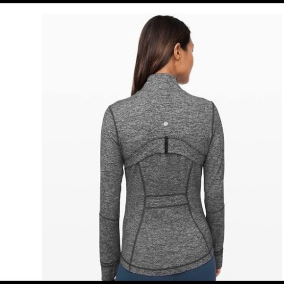 Lululemon On the Move Define Jacket Grey - Picture 2 of 3